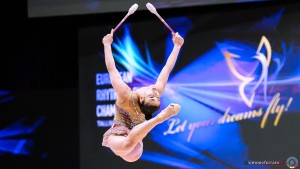 sr q raffaeli sofia ita sfe09009 copia simone ferraro ph